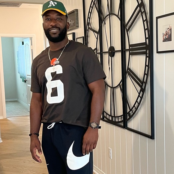 Meet you posher! Born Standard - Picture 1 of 2